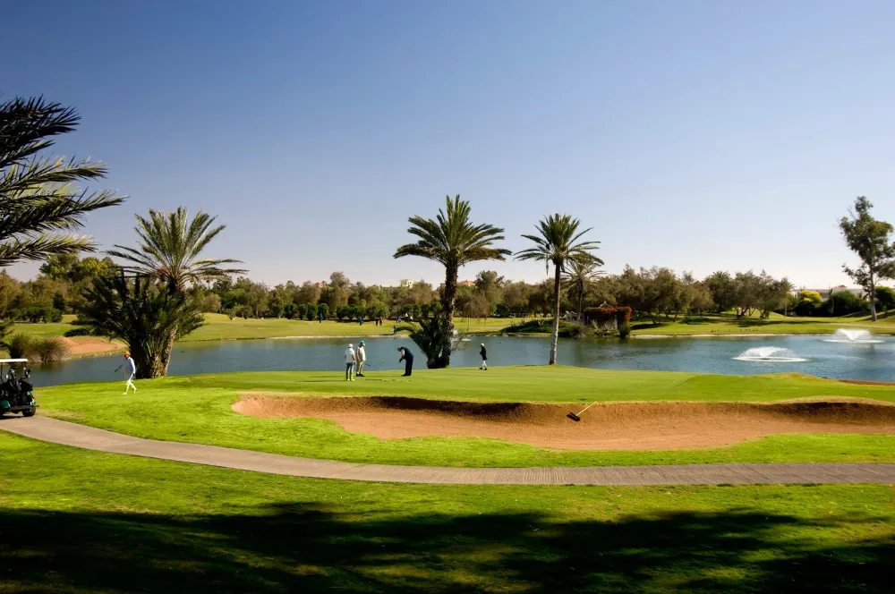 Golfplatz in Agadir mit Palmen